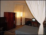 Mon 29 Apr 2002 19:30:30 DSC07455.JPG 
