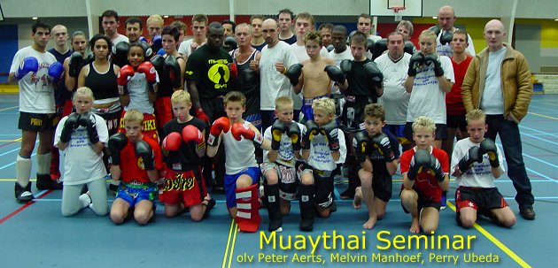 Muaythai Seminar olv Peter Aerts, Melvin Manhoef, Perry Ubeda