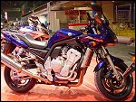 Tue 25 Nov 2003 19:08:04 DSC02461.JPG 