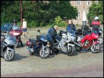 Sun 15 Aug 2004 09:37:00 IMG_2815.JPG 
