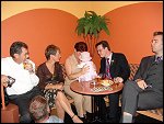 Fri 17 Sep 2004 19:00:04 DSC06728.JPG 
